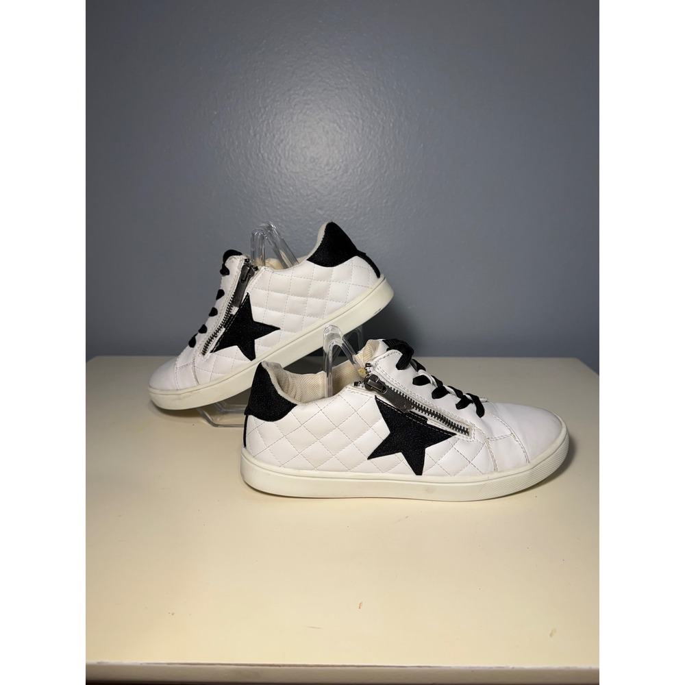 Nina Kids White Quilted Star Zipper Sneakers Youth Size 4